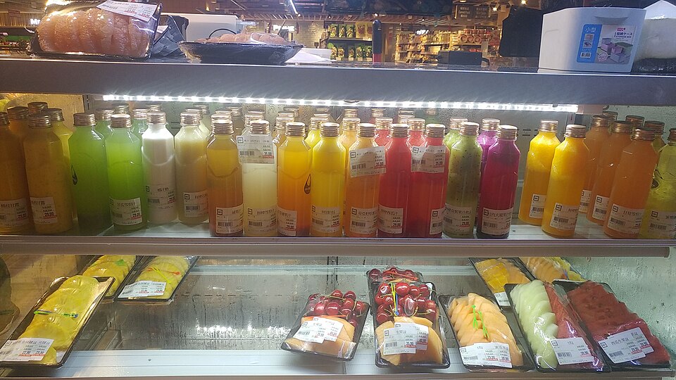 Jus de fruits locaux 1L